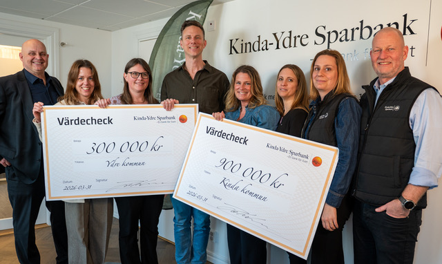 Kinda-Ydre Sparbank delade ut 1,2 miljoner kronor till barn och ungdomar i Kinda och Ydre: ”Det blir guldkant i tillvaron”