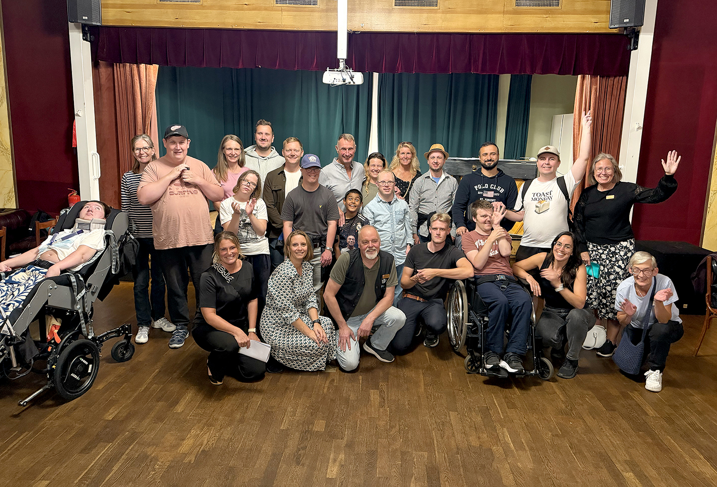 Kinda och Mjölby bjuder på Värsta Bästa Showen